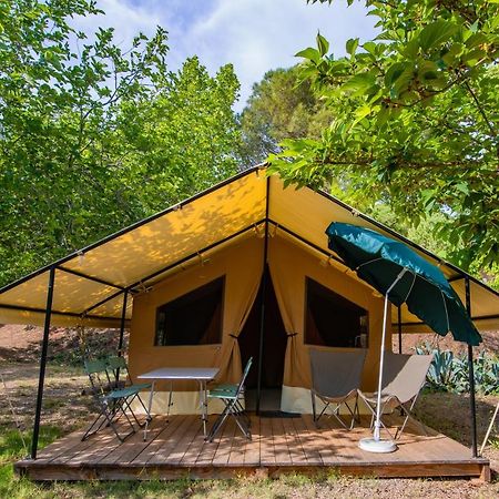 Camping Onlycamp Le Port Saint-Benoît-sur-Loire Exteriör bild