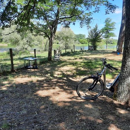 Camping Onlycamp Le Port Saint-Benoît-sur-Loire Exteriör bild