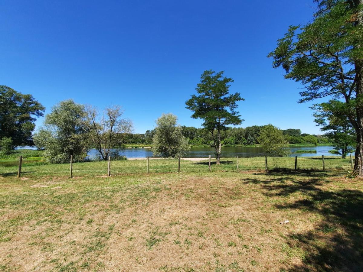 Camping Onlycamp Le Port Saint-Benoît-sur-Loire Exteriör bild